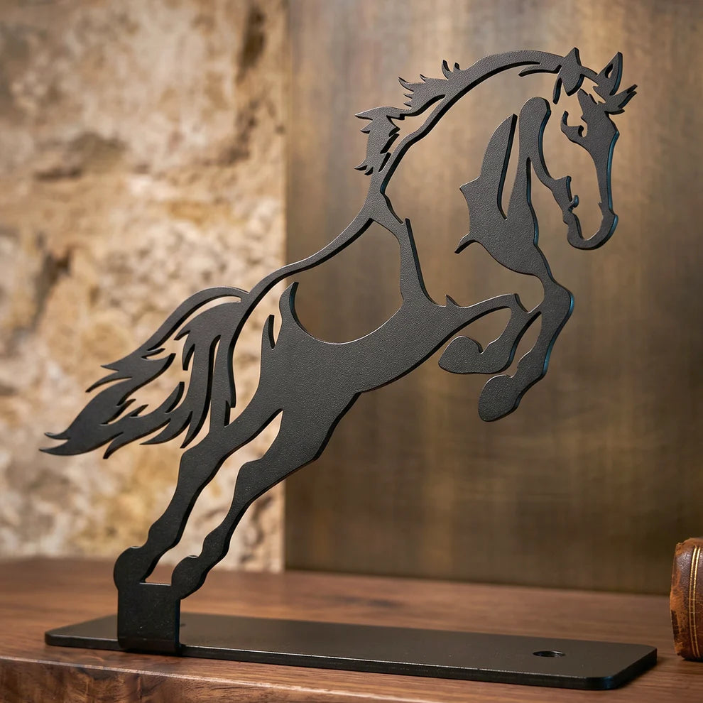 Metal Horse Sculpture – Modern Desk Decor for Sophistication